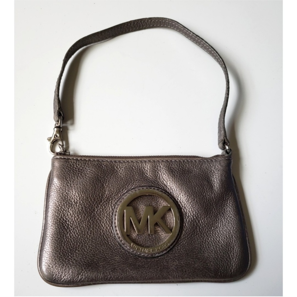 Michael Kors Fulton Nickle Wristlet Purse Silver